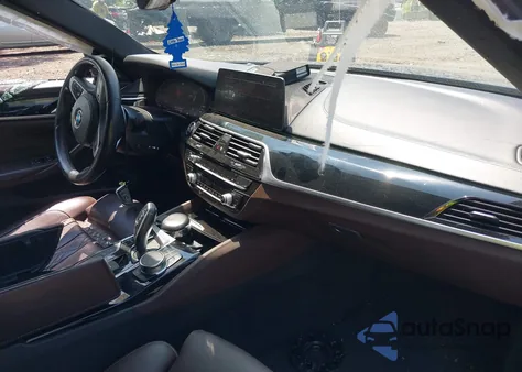 2020 BMW M550I xDrive z USA, uszkodzony, nr VIN WBAJS7C05LCE65234